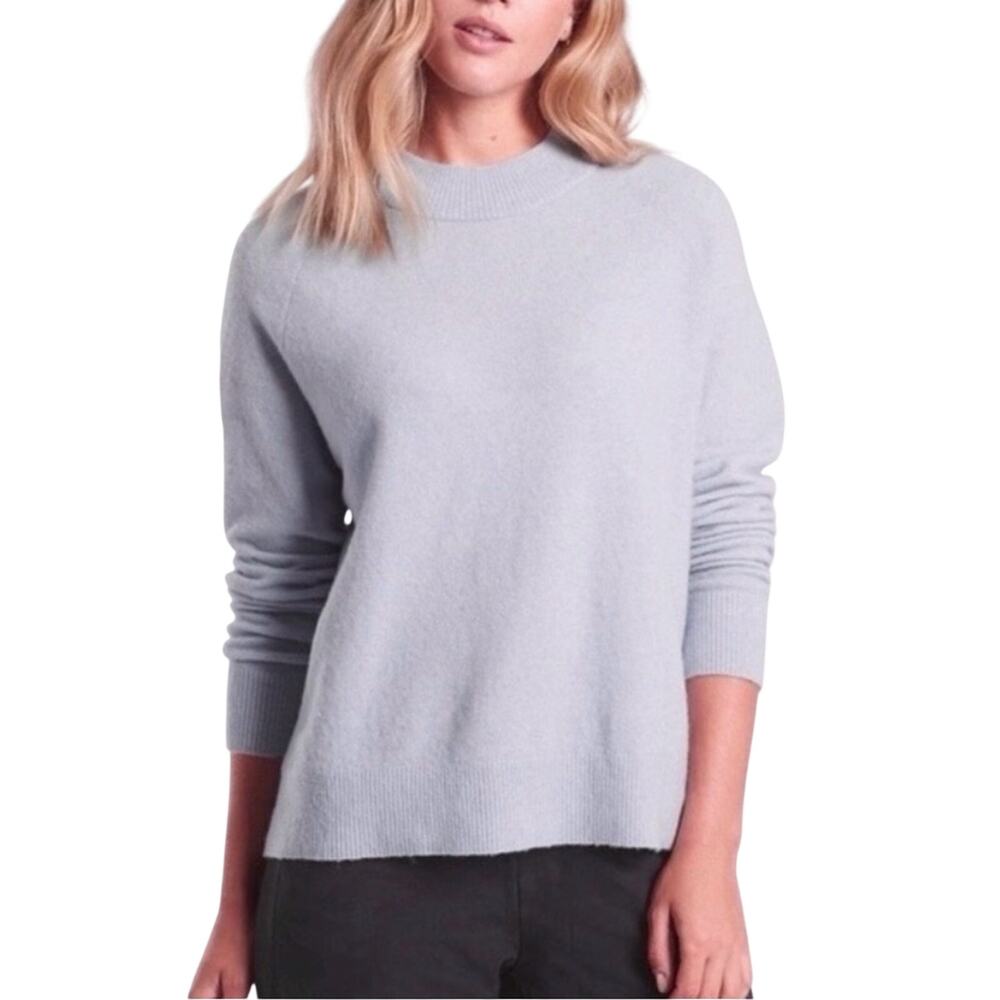 NWOT Athleta Women’s Light Blue Merino Wool Crewneck Women’s Sweater Size S